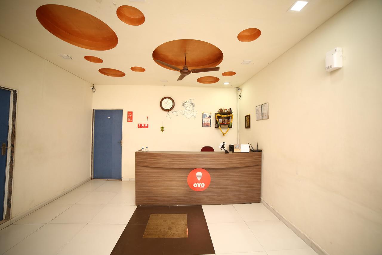 Hotel Velvet Rajkot Εξωτερικό φωτογραφία